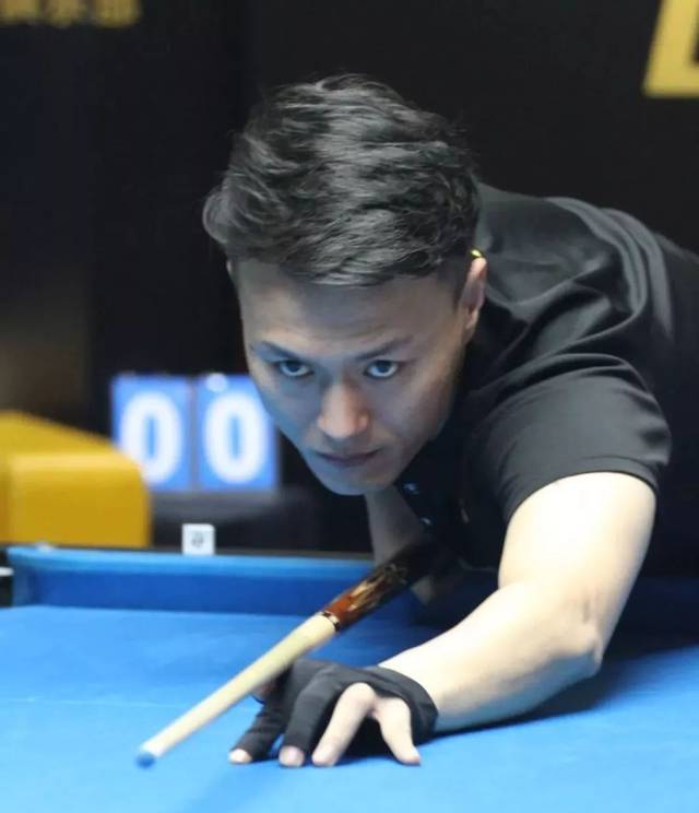 端展现出极 端展现出极