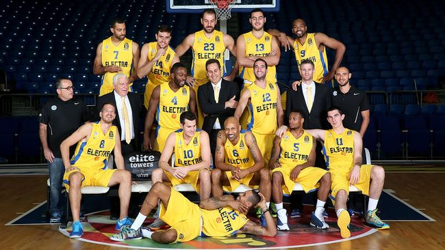 教练组则以 教练组则以